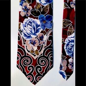 Luxury VTG EXC 100% silk floral & metallic tie Never worn